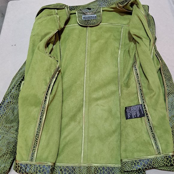Woman's Green snakeskin pattern jacket - Picture 3 of 6